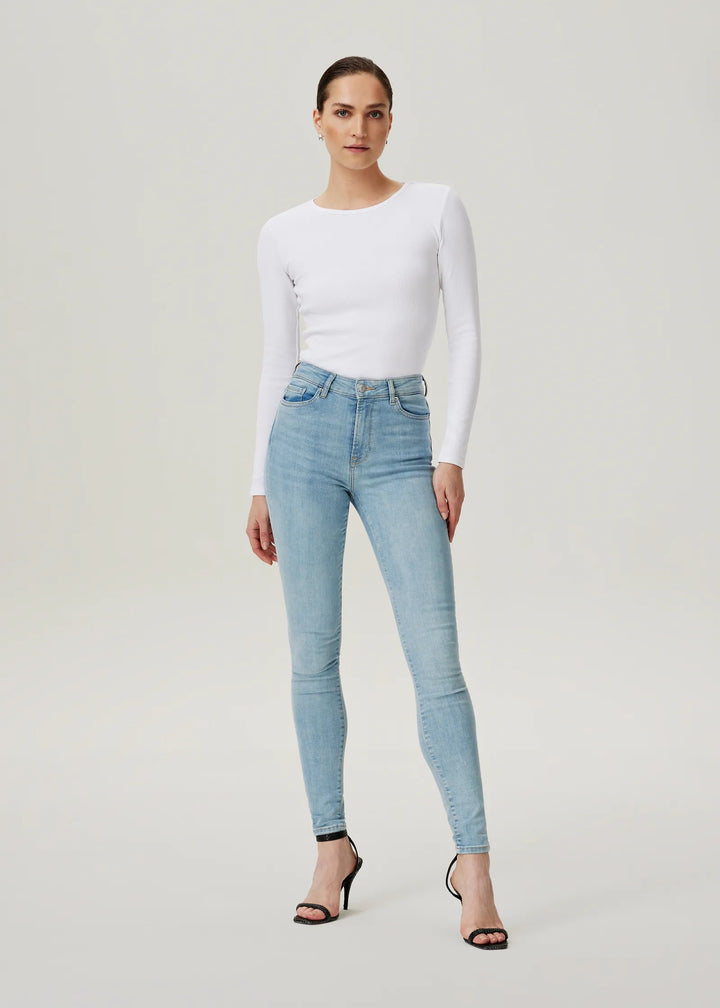 Ava™ High-Rise Skinny Jeans