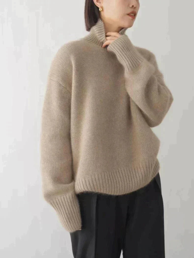 IZZY- TURTLENECK COMFY SWEATER