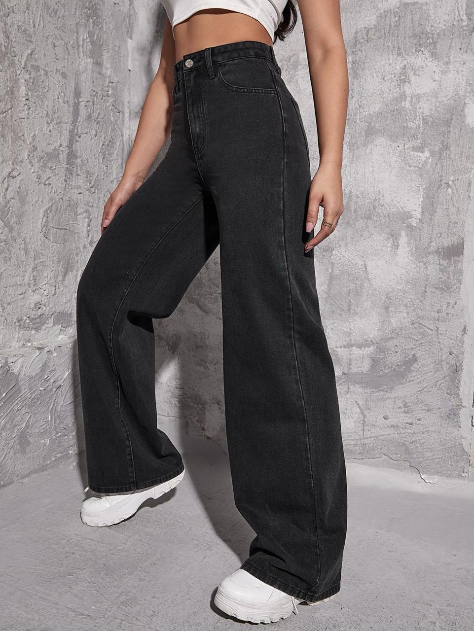 Bella™ High-Waisted Wide-Leg Jeans